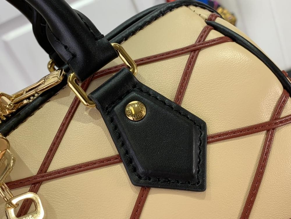 Top Handle Bag Style 665082881