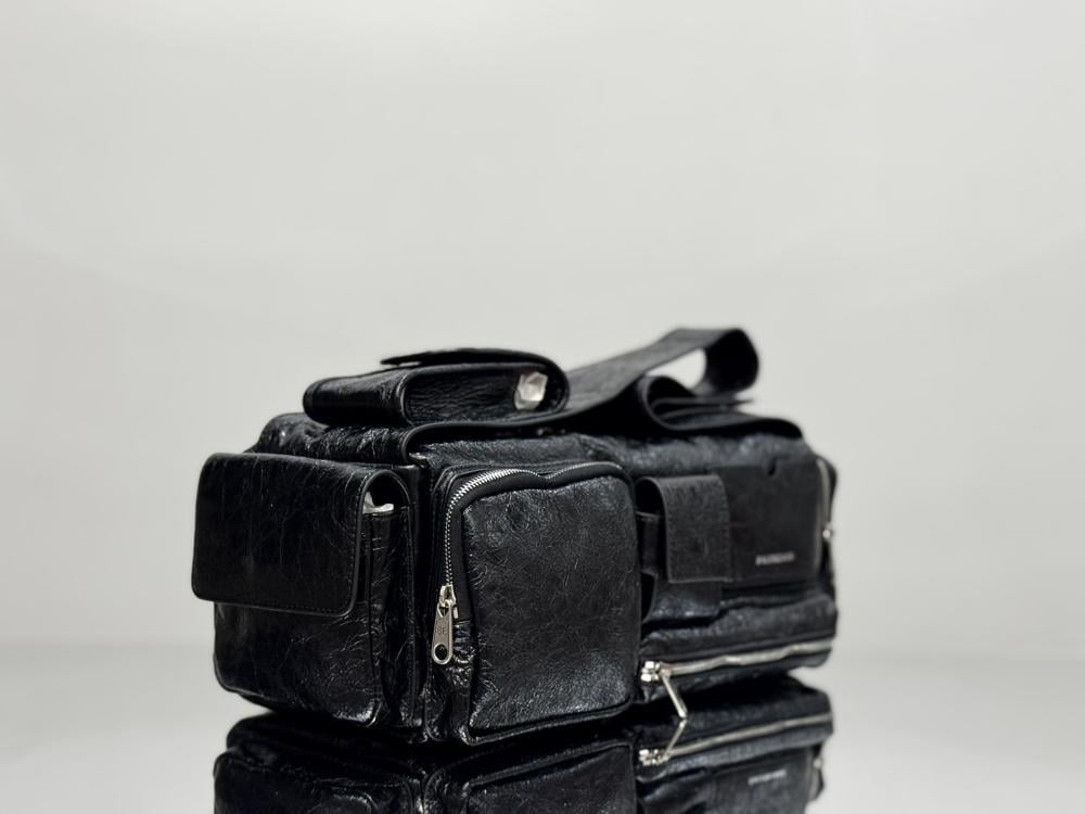 Luxury Top Handle Bag Style 639374418