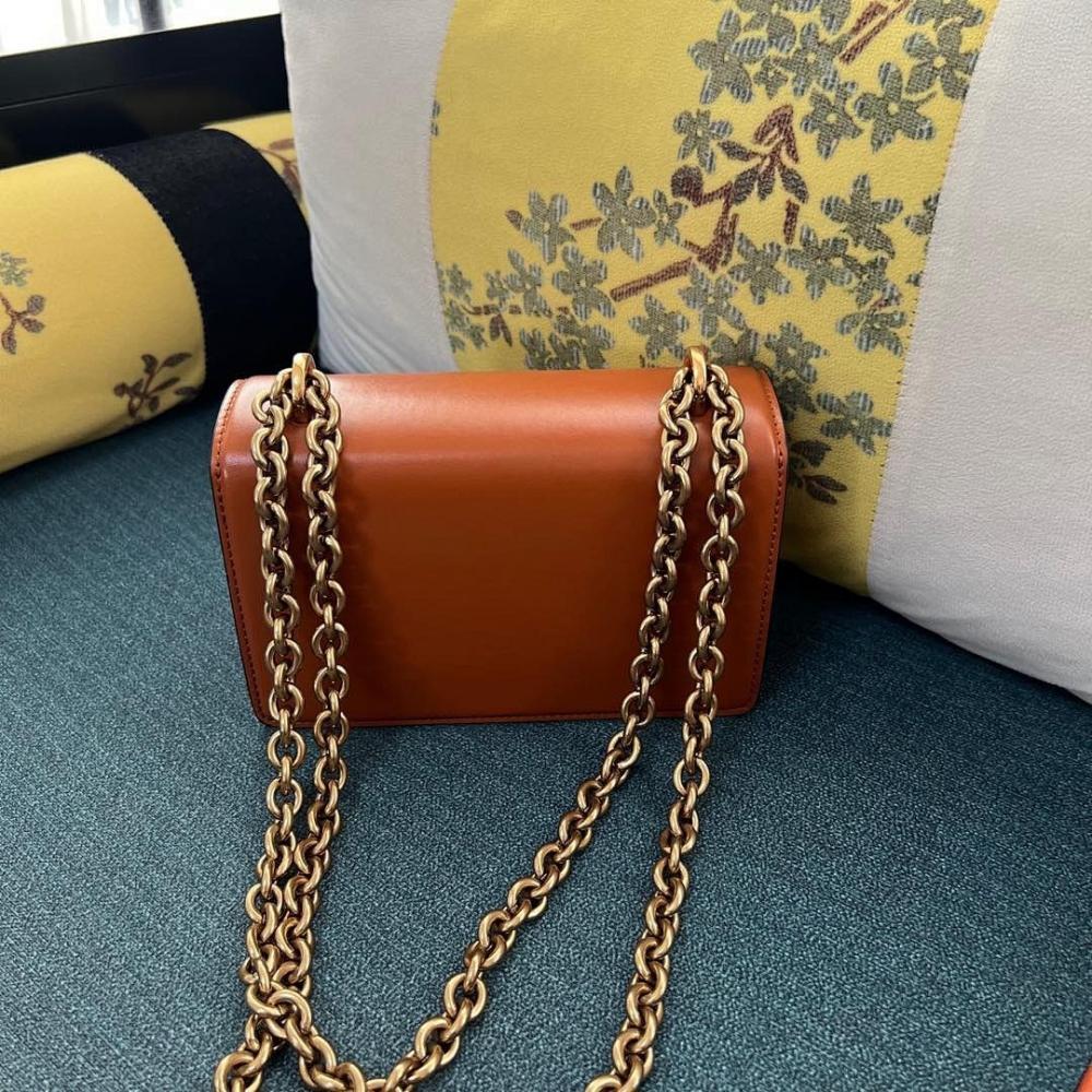 VLogo Signature Calfskin Shoulder Bag 19.5x13x7cm