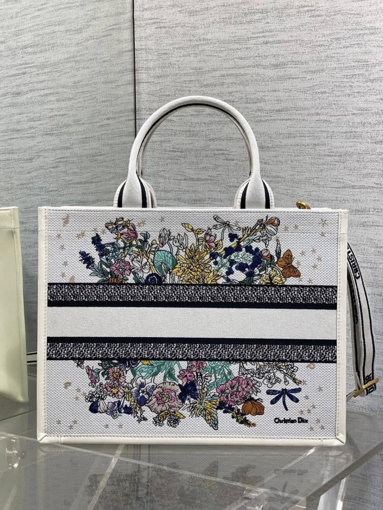 Top Handle Bag Style 510624703