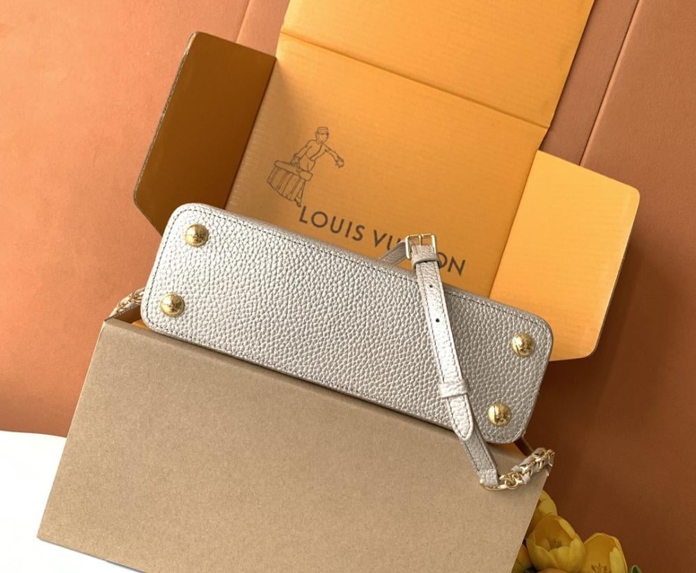 Top Handle Bag Style 951257425
