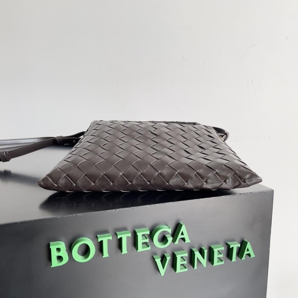 Calfskin Shoulder Bag Style 323650545