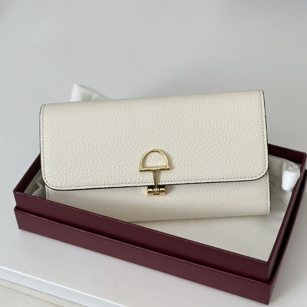 Wallet Style 947844061