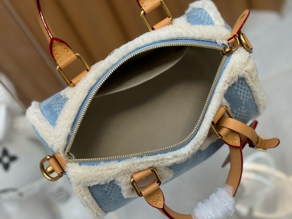 Classic Modern Leather Top Handle Bag 25x15x15cm