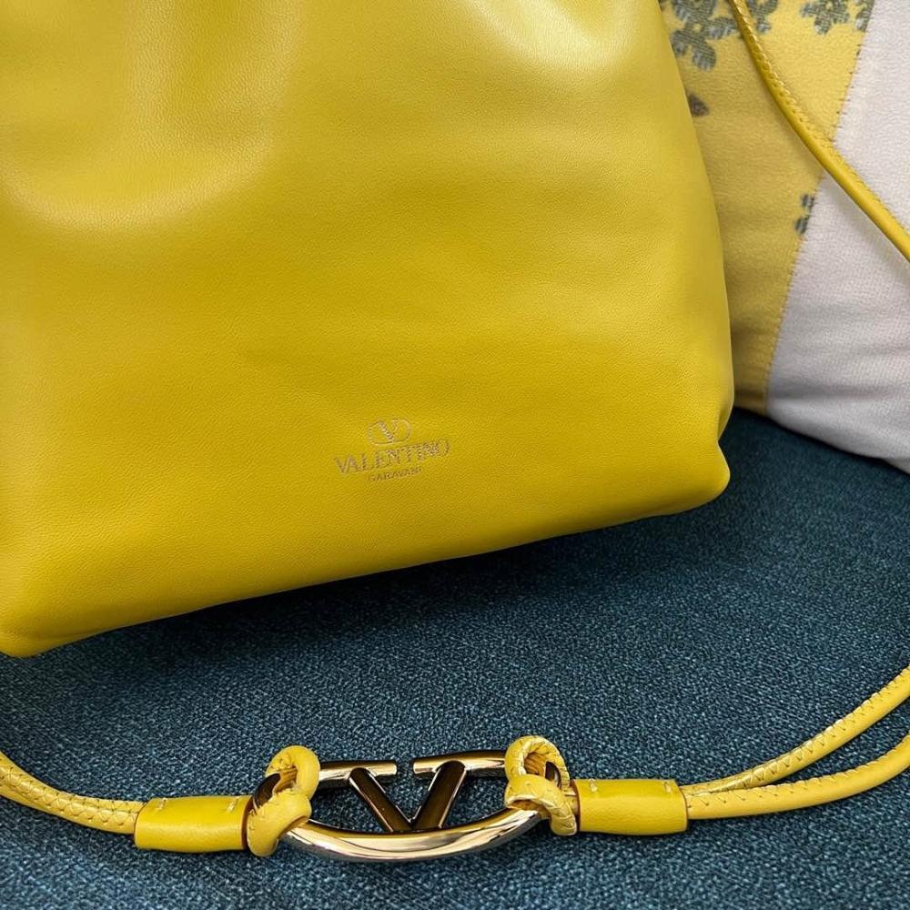 Elegant Leather Crossbody Bag 34x26x10cm