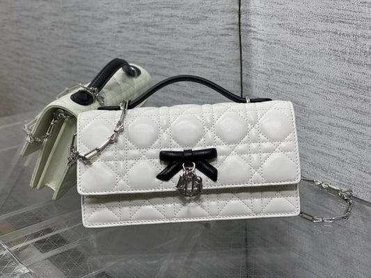 Wallet Style 787896039