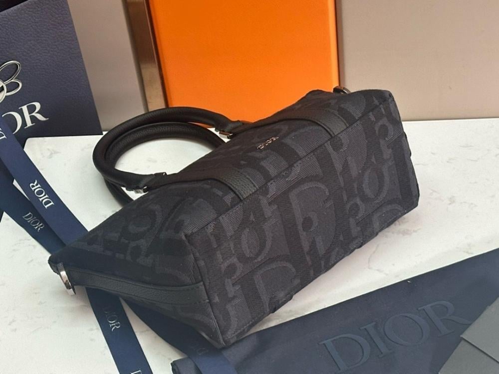Stylish Refined Printed Leather Shoulder Bag Black