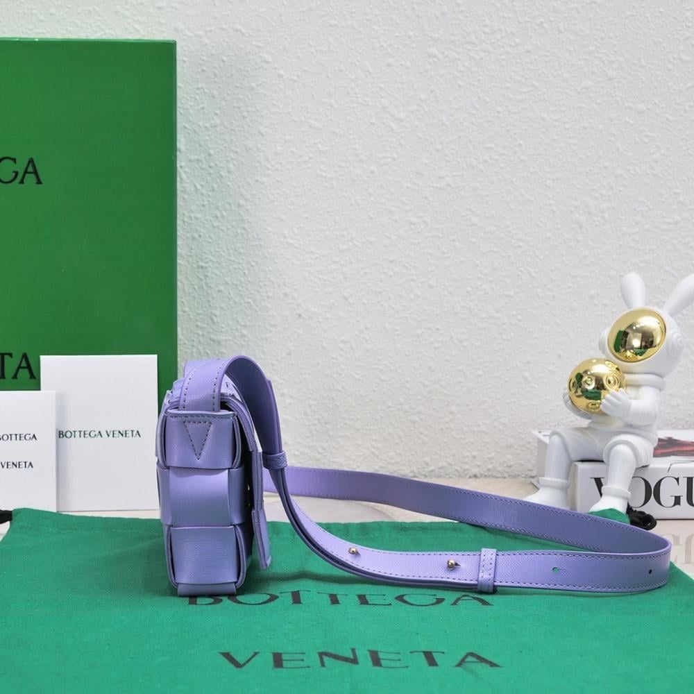 Stylish Green Lambskin Shoulder Bag