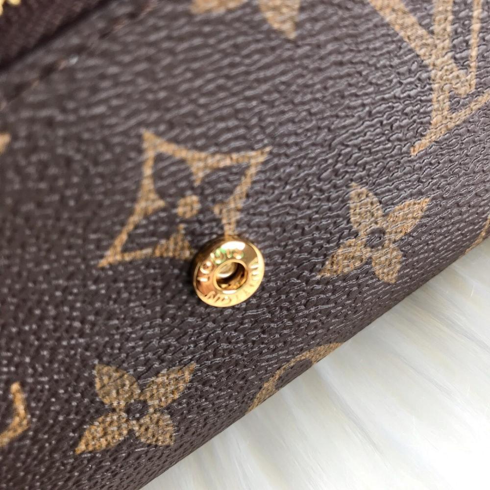 Stylish Gold Leather Wallet
