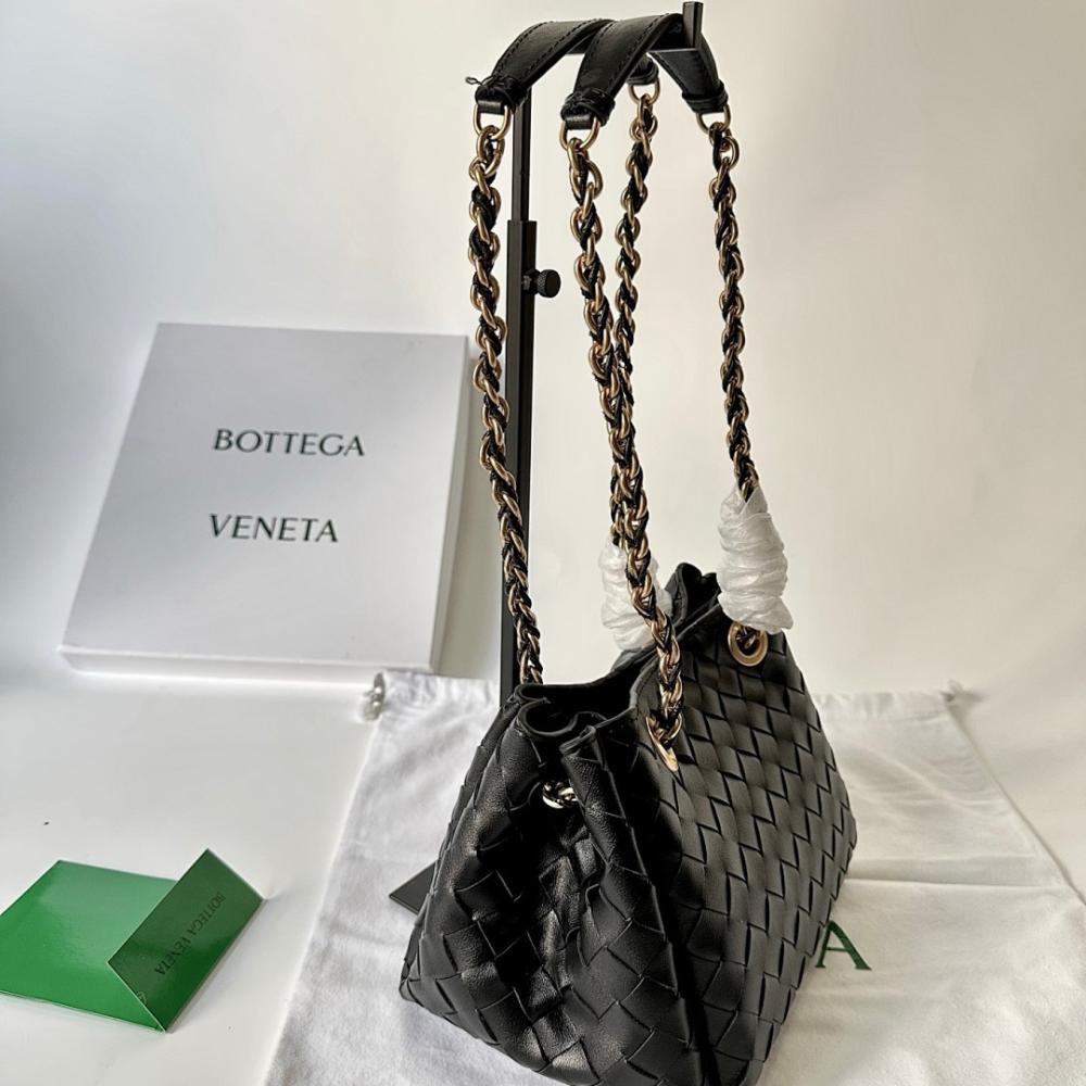 Elegant Stylish Shoulder Bag 21x16.5x17cm