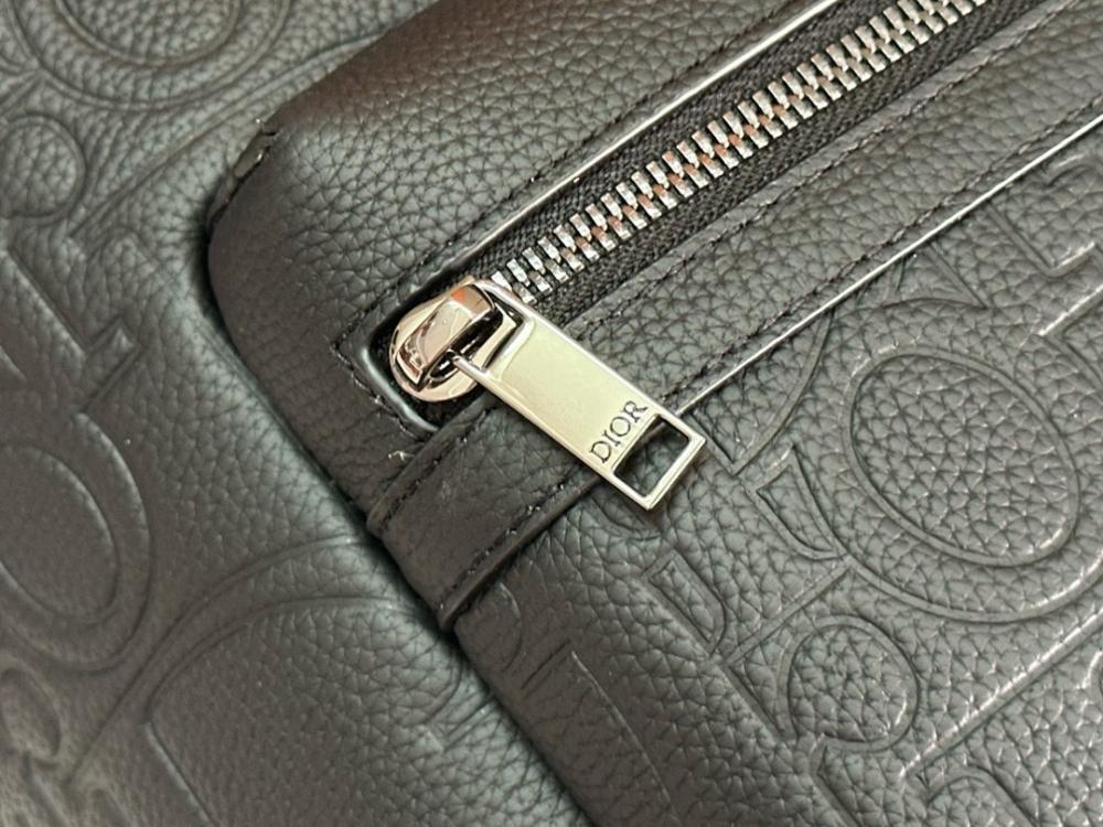 Stylish Refined Black Quilted Calfskin Crossbody Bag 31x40x18cm