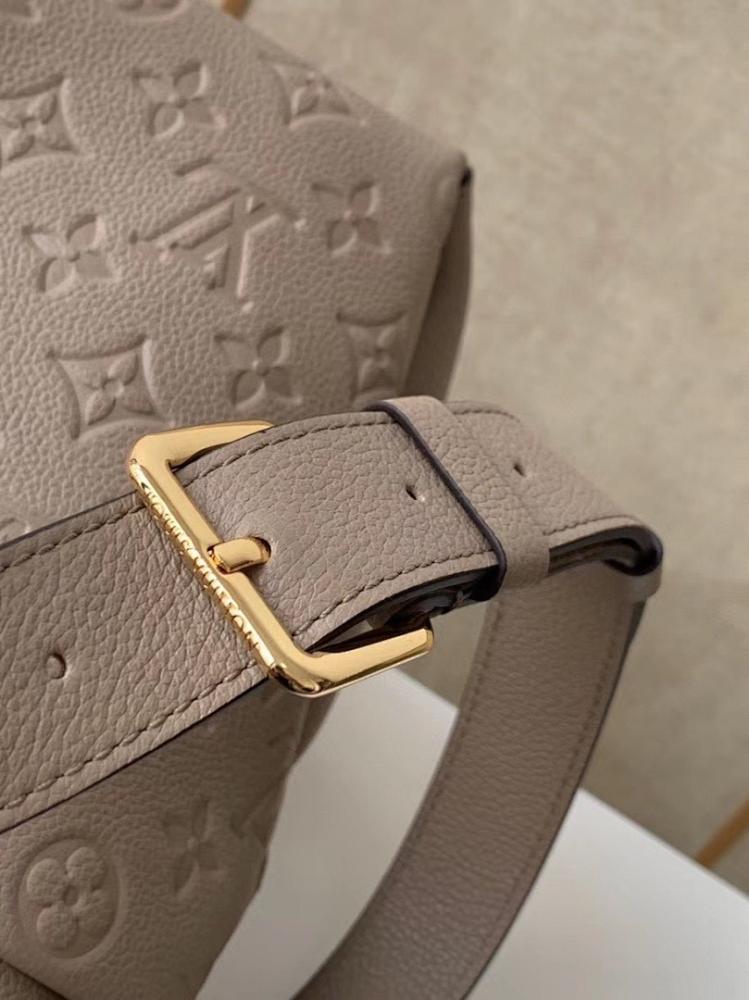 Modern Refined Woven Leather Top Handle Bag 33x30x16cm