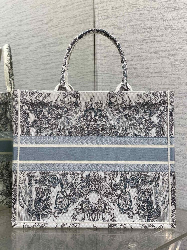 Embroidered Tote Bag Style 218978900