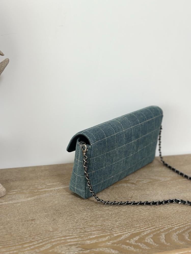 Classic Top Handle Bag Style 362295344