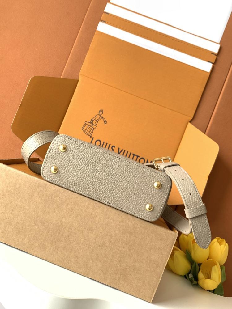 Embroidered Leather Top Handle Bag Style 30939744