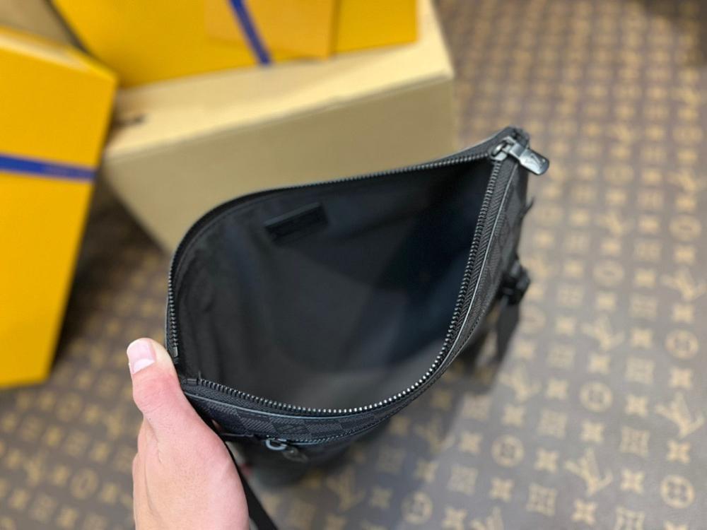 Modern Top Handle Bag 21x32cm