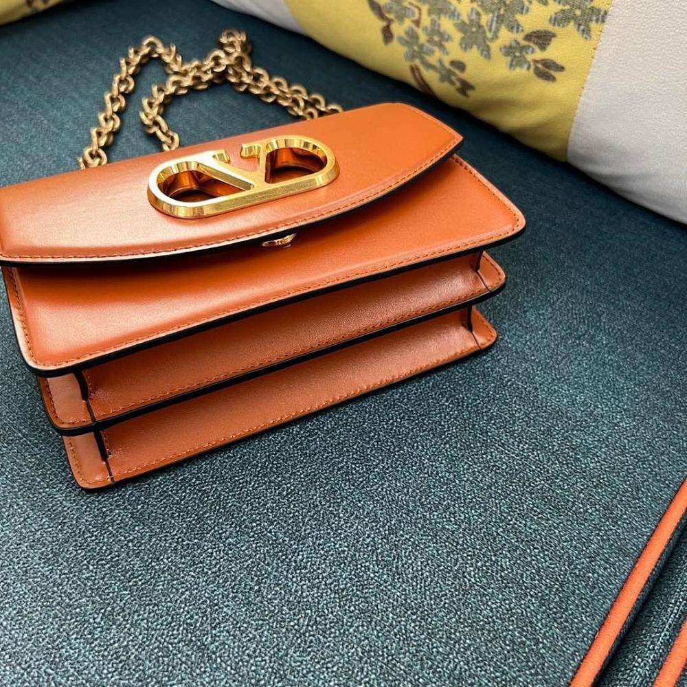 VLogo Signature Calfskin Shoulder Bag 19.5x13x7cm