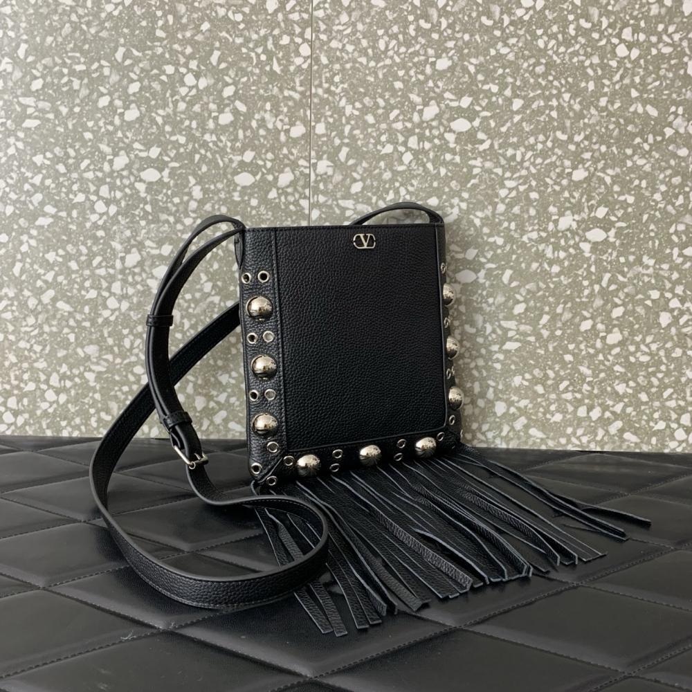 Leather Shoulder Bag Style 219321744