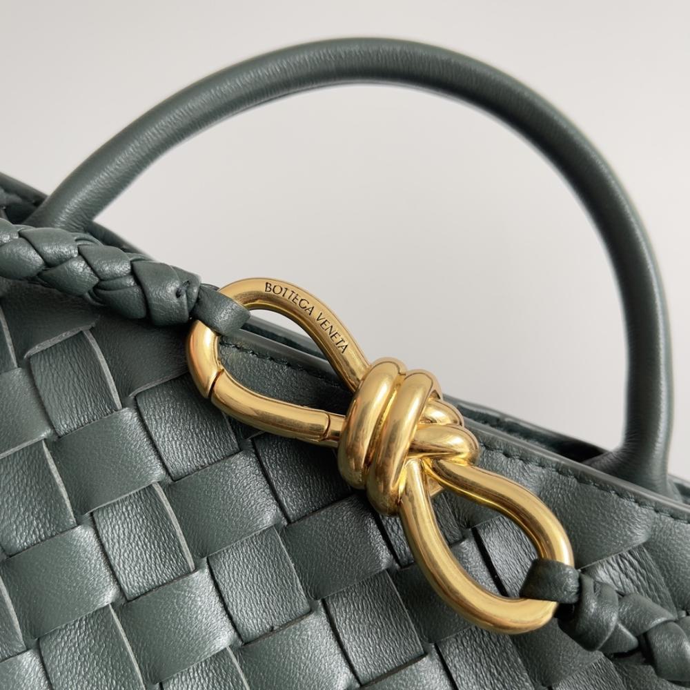Top Handle Bag Style 142787505