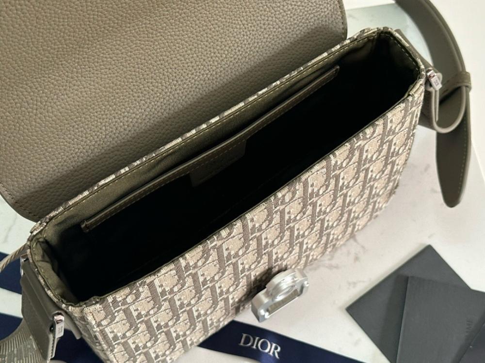 Saddle Printed Leather Shoulder Bag 23x17x6cm Style 371322363