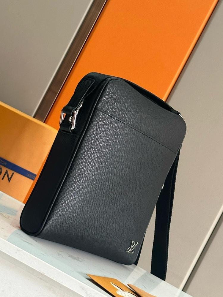 Stylish Premium Leather Shoulder Bag 21x25x4cm