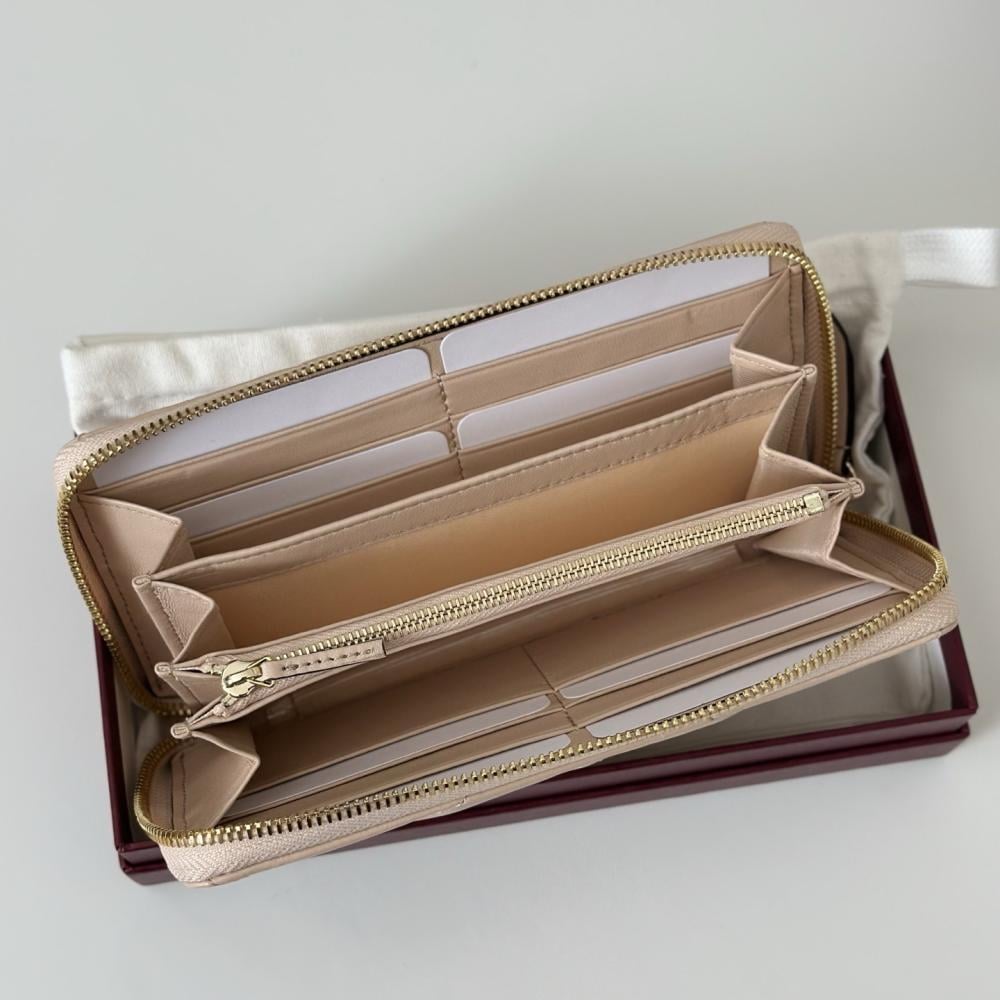 Leather Wallet Style 196975270