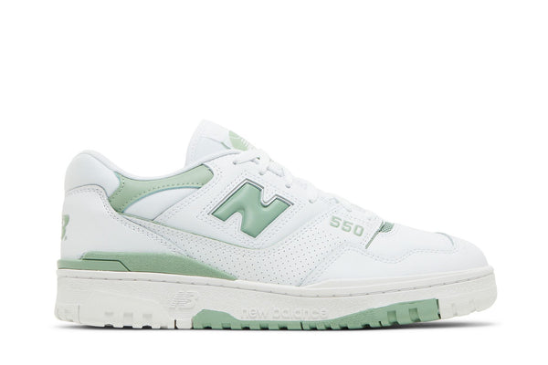 550 'White Mint Green'