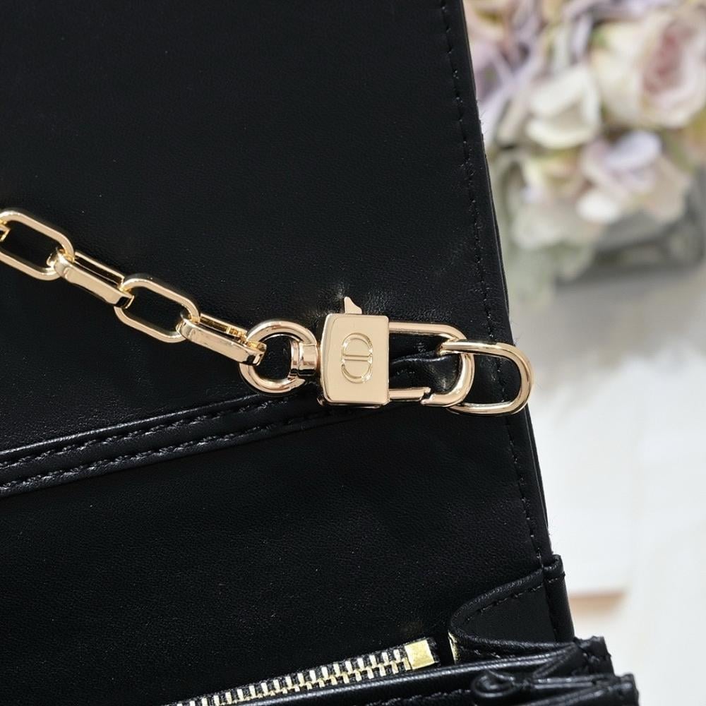 Classic Modern Leather Shoulder Bag 24x7.5x14cm