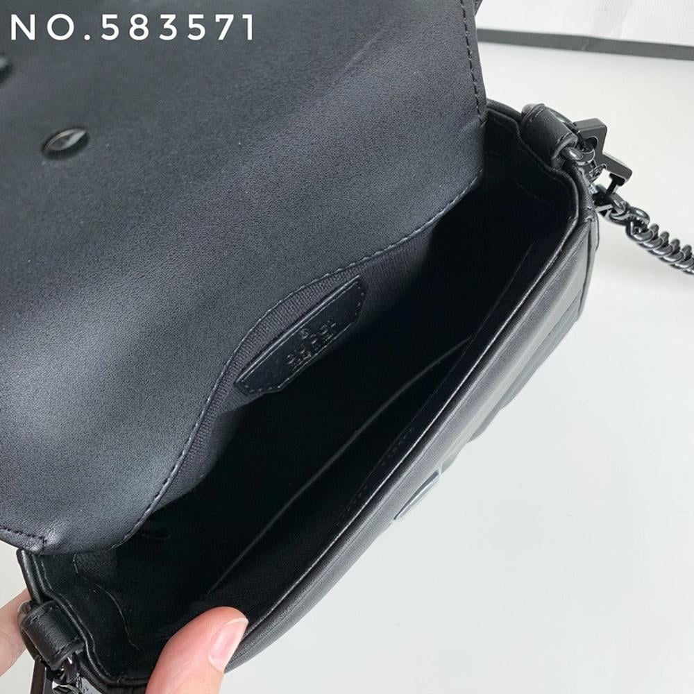 Modern Luxury Black Quilted Leather Shoulder Bag
