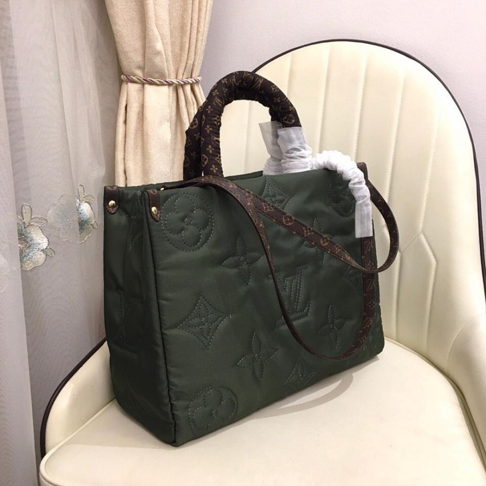 Modern Elegant Quilted Bag