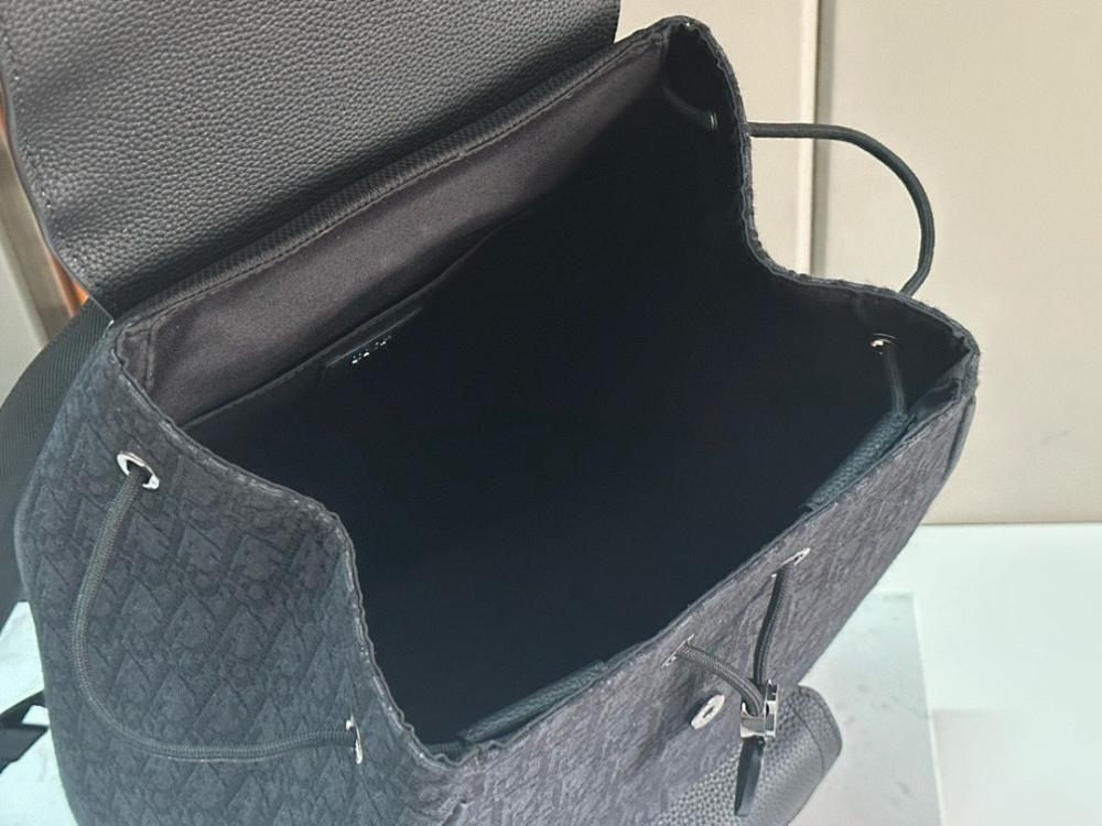 Saddle Top Handle Bag 26.5x41x14cm Style 522355475