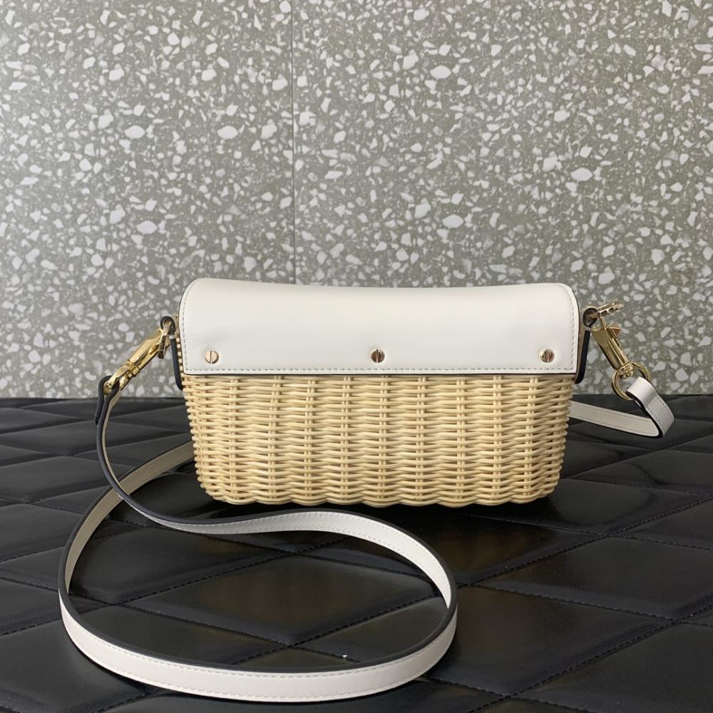 Woven Top Handle Bag Style 755127345