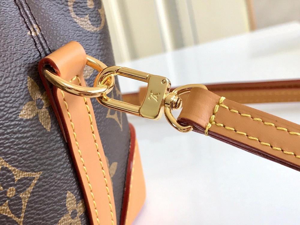 Stylish Bucket Bag