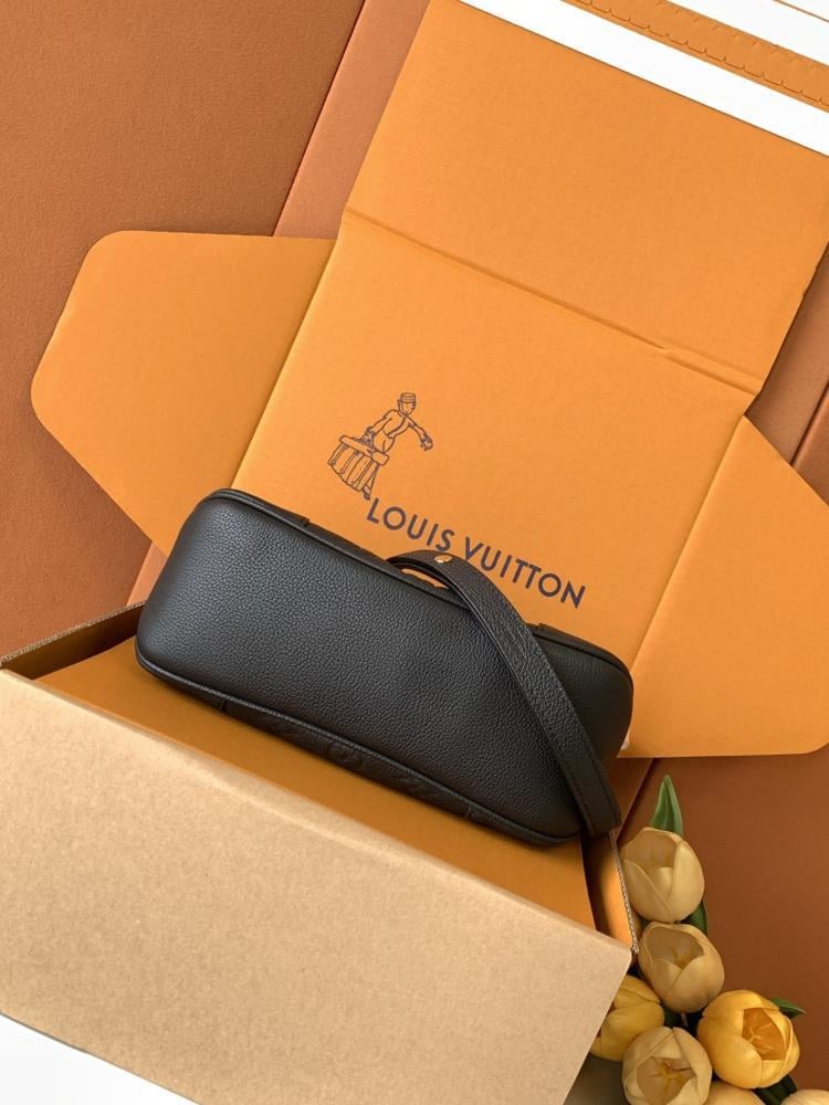 Leather Shoulder Bag Style 1956685603