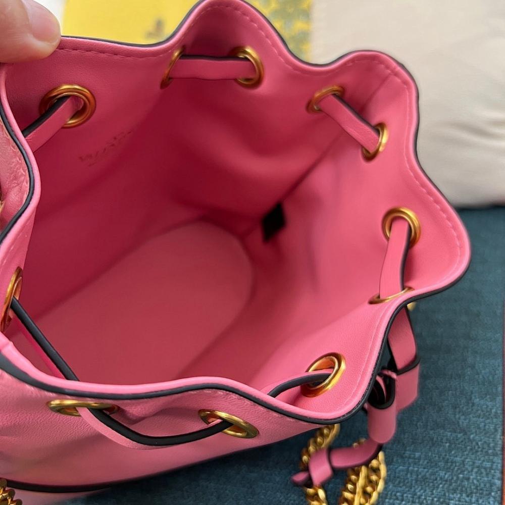 Modern Elegant Leather Bucket Bag