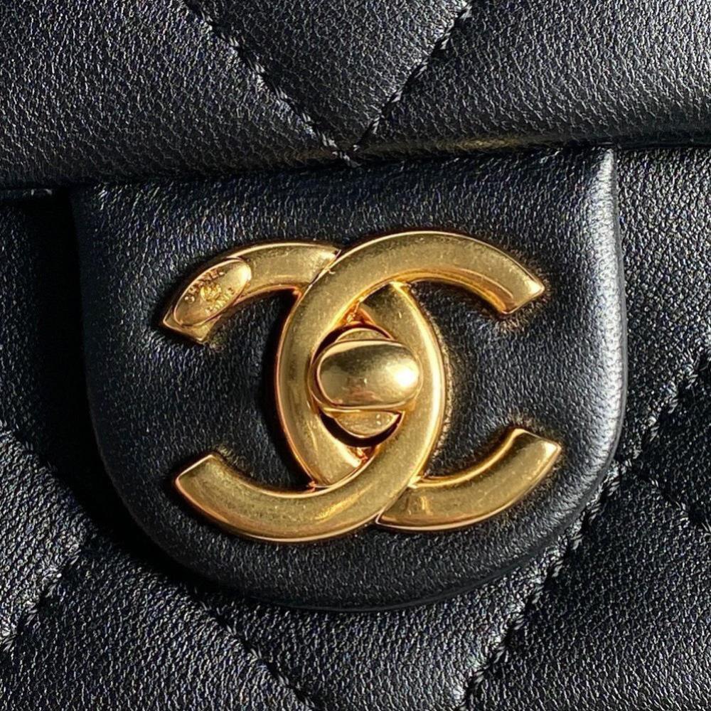 Lambskin Shoulder Bag Style 1994029560