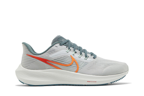 Air Zoom Pegasus 39 'Pure Platinum Total Orange'