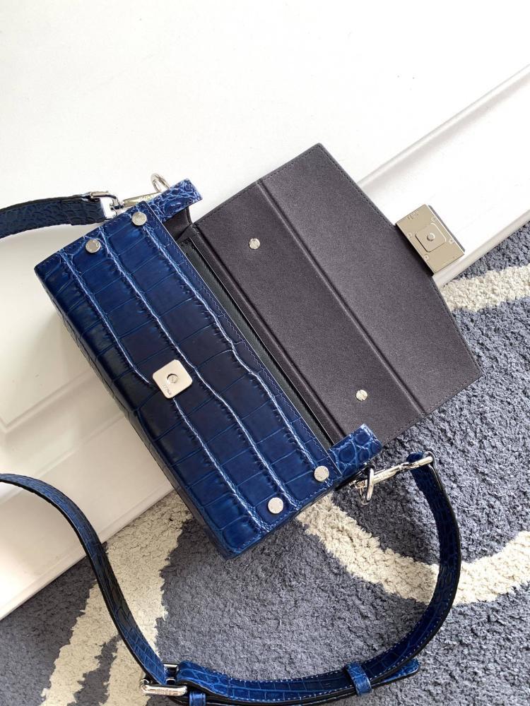 Shoulder Bag Style 667402284