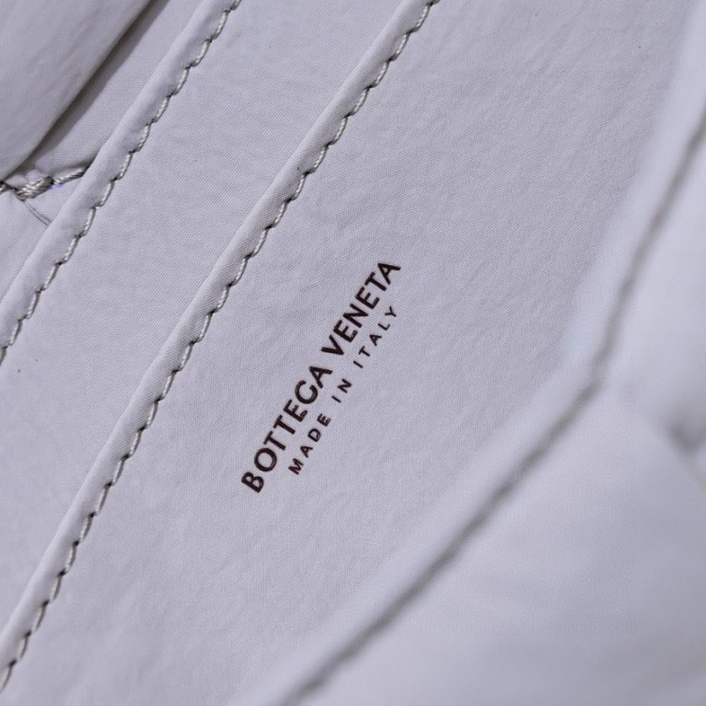 Luxury Stylish Nylon Crossbody Bag