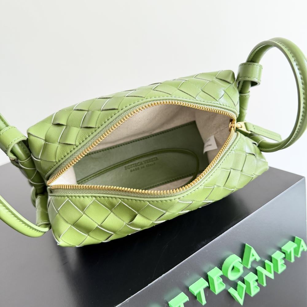 Elegant Top Handle Bag Style 887205388
