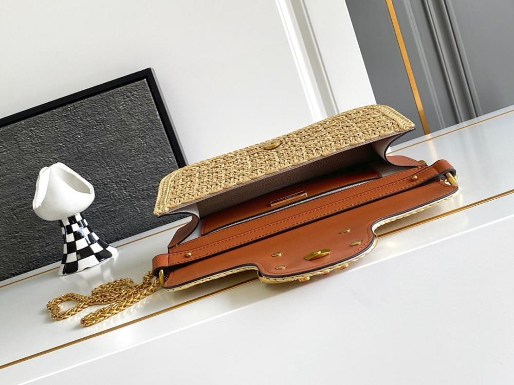 Luxury Raffia Shoulder Bag