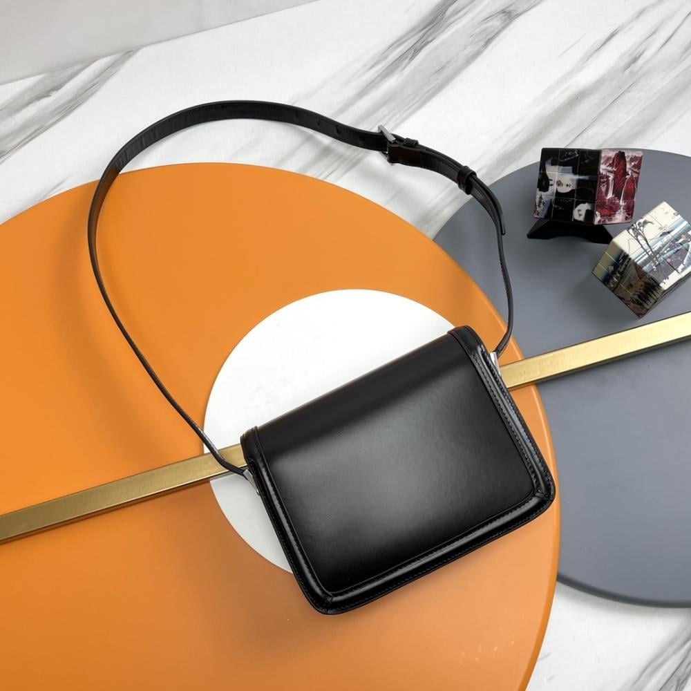 Top Handle Bag Style 2087888370