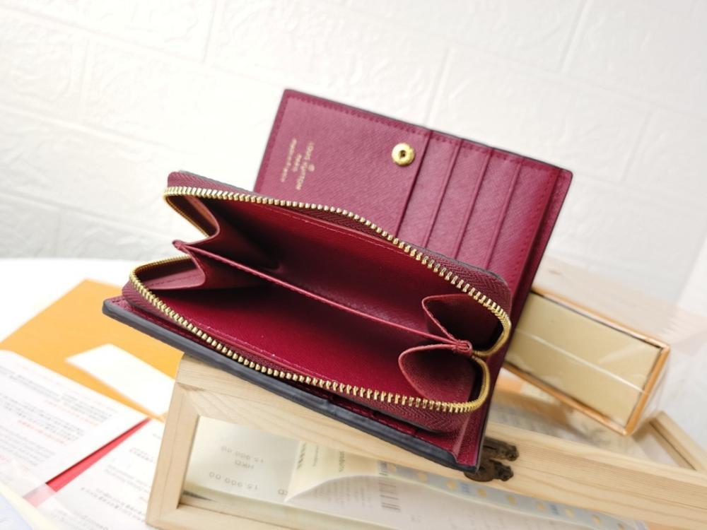 Modern Gold Studded Wallet Style 1960208138