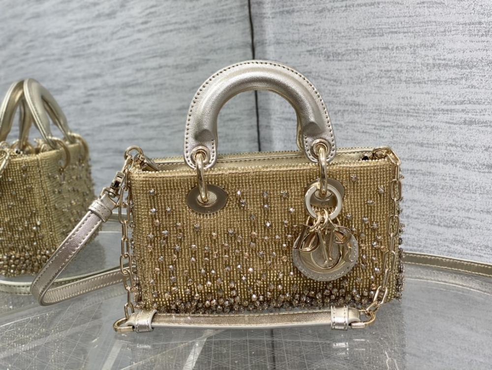 Embroidered Wallet Style 920154732