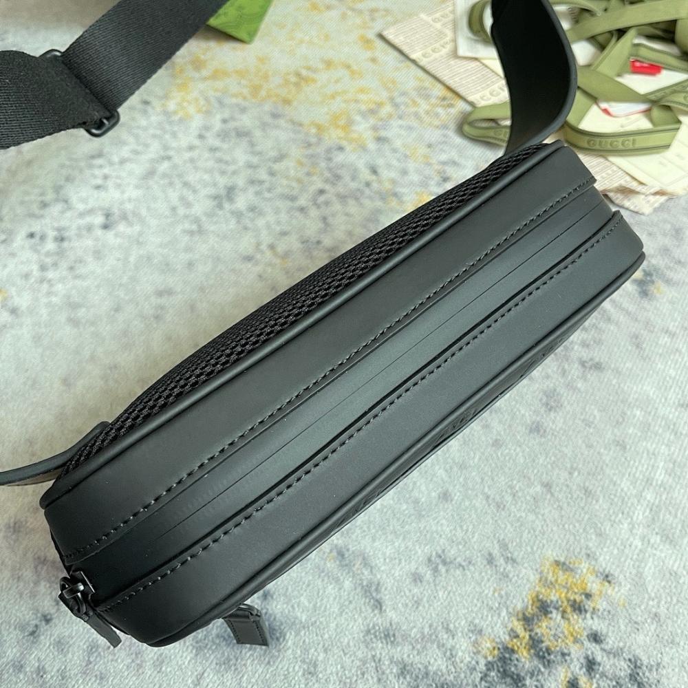 Modern Refined Top Handle Bag 24x24x5cm