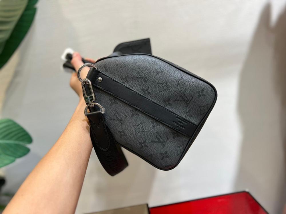 Elegant Stylish Leather Shoulder Bag 35x21x6cm