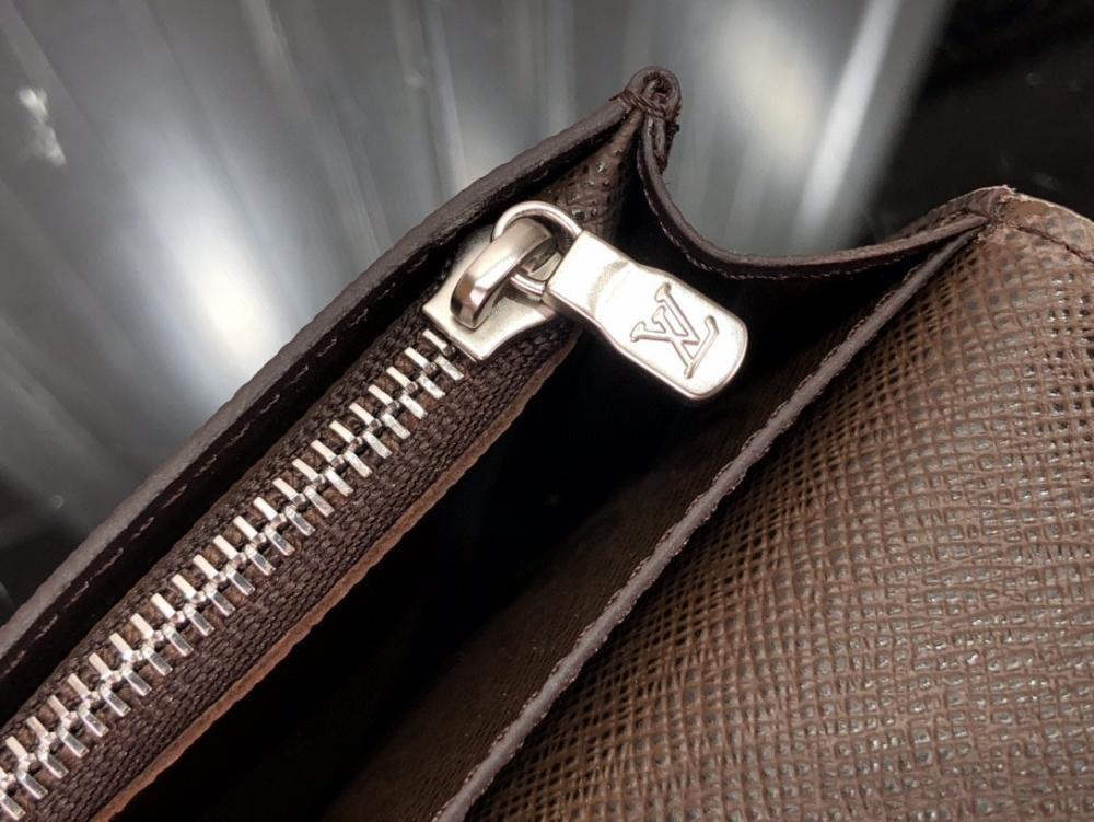 Luxury Wallet Style 106434129
