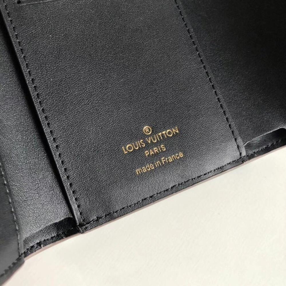 Modern Italian-Inspired Shoulder Bag 12x9cm