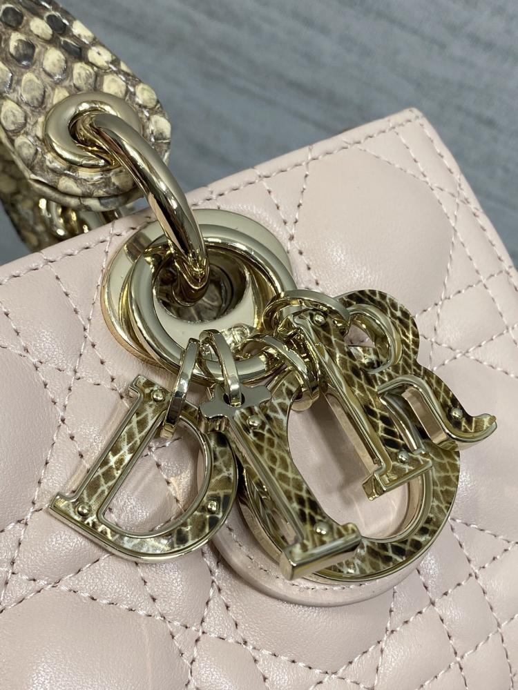 Top Handle Bag Style 218039359