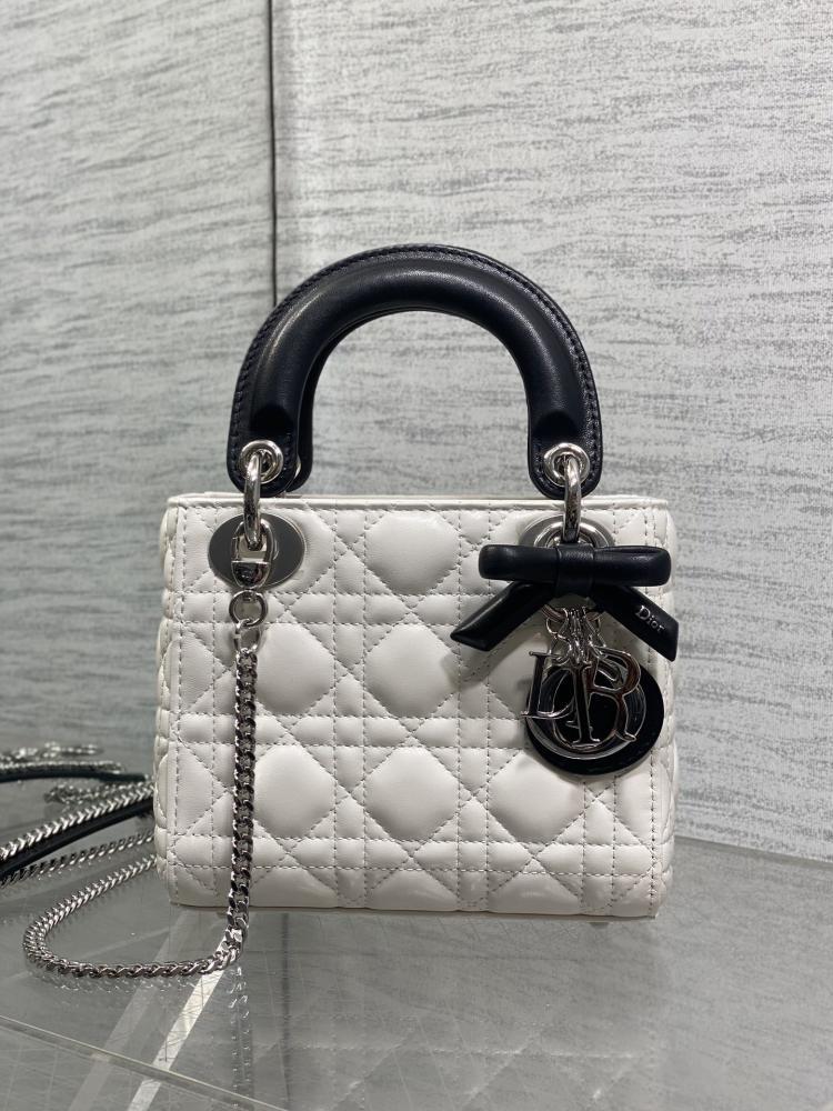 Classic Top Handle Bag Style 1008610616